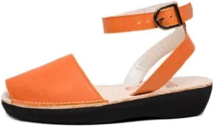 521 - Avarca Classic Style Strap - Brown - 38 (US 8)