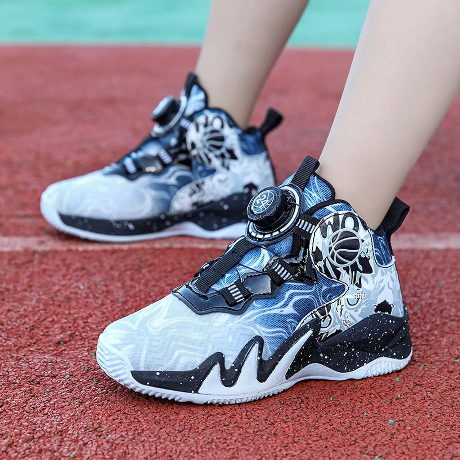 Boys Non Slip Shock Absorbing Basketball Shoes Kids Sneakers Low Top Ultra Light Breathable Casual Walking Shoes Arch Support Running Shoes Black