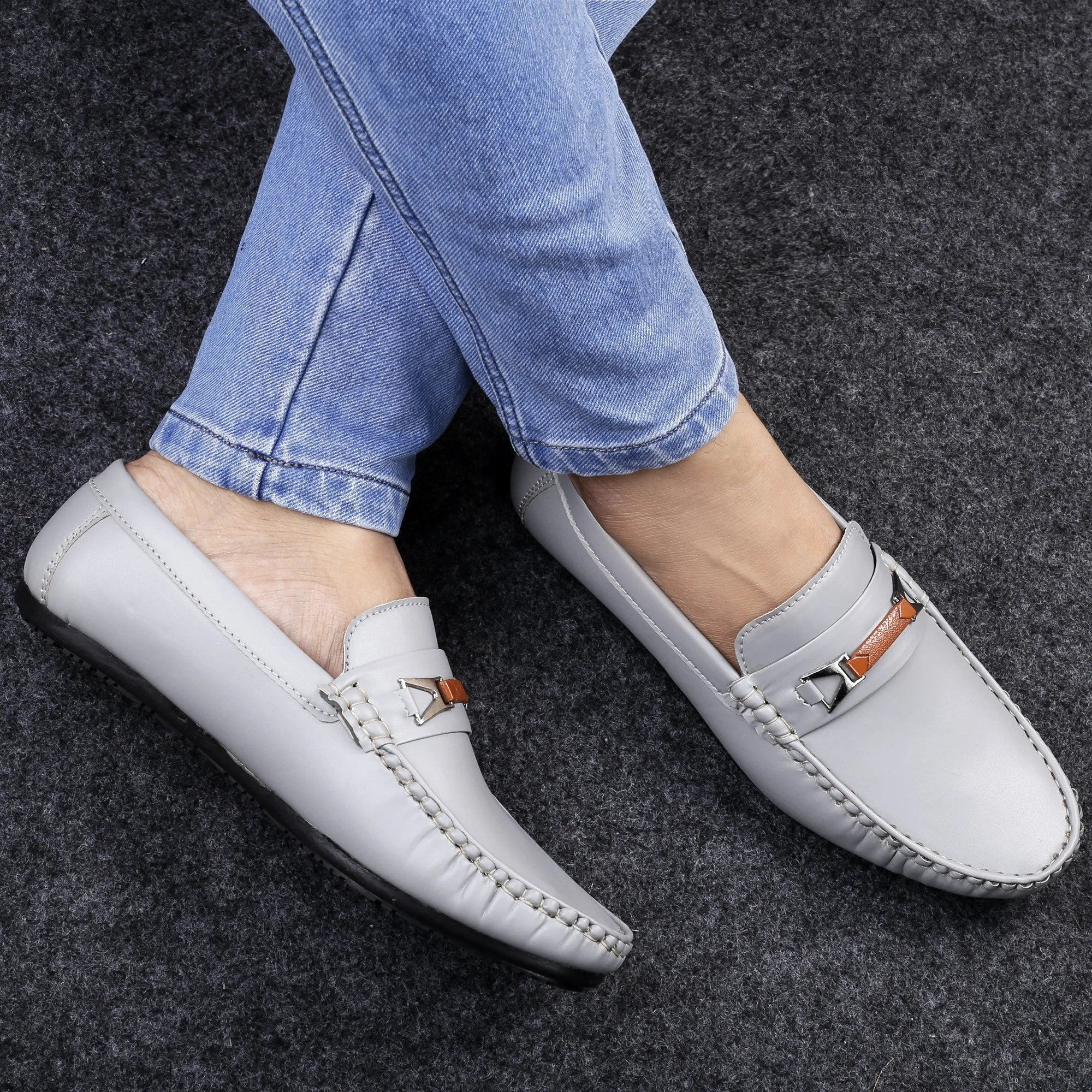 Casual loafers for mens Loafers For Men