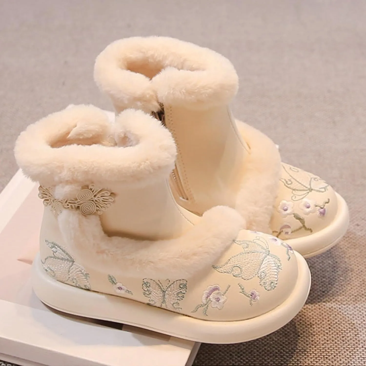 Cute Boots for Girls Size 3‐4 Big Kids Winter Boots Girls Boots Chinese Embroidered Outdoor Warm Anti Slip Snow Boots