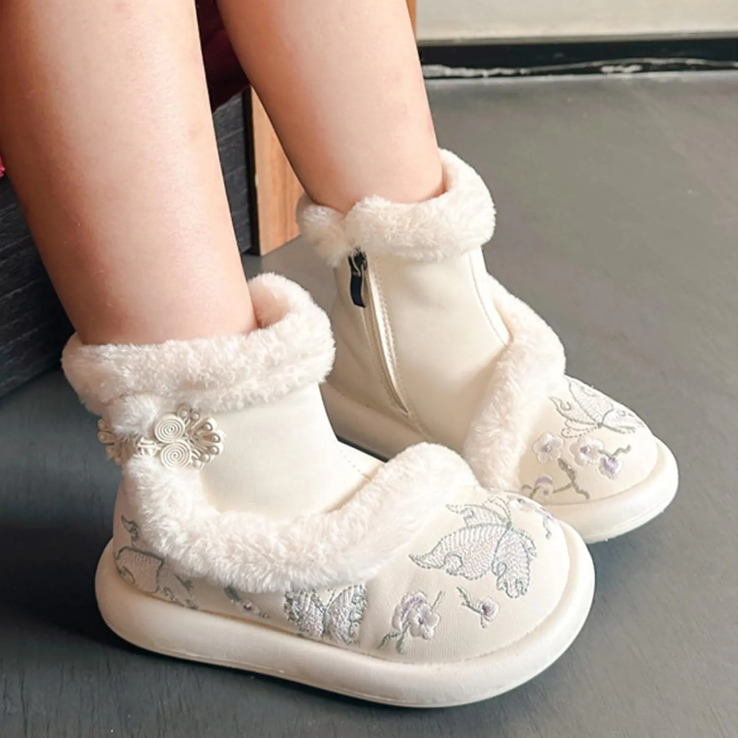 Cute Boots for Girls Size 3‐4 Big Kids Winter Boots Girls Boots Chinese Embroidered Outdoor Warm Anti Slip Snow Boots