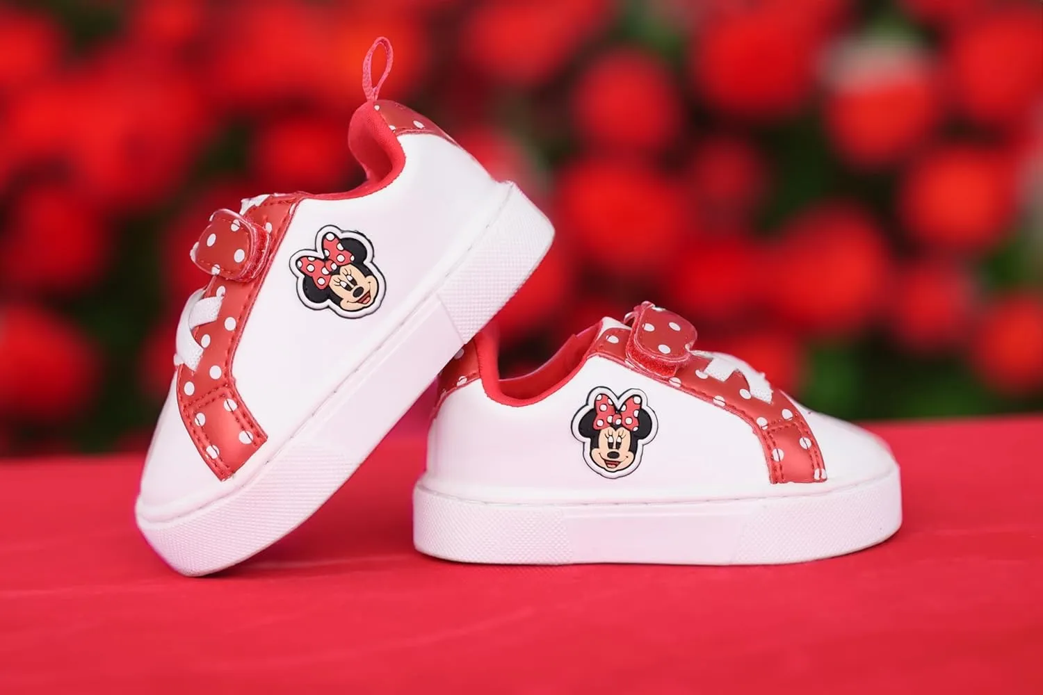 Disney Infant Girls Minnie Mouse Low Top Hook and Loop Sneakers