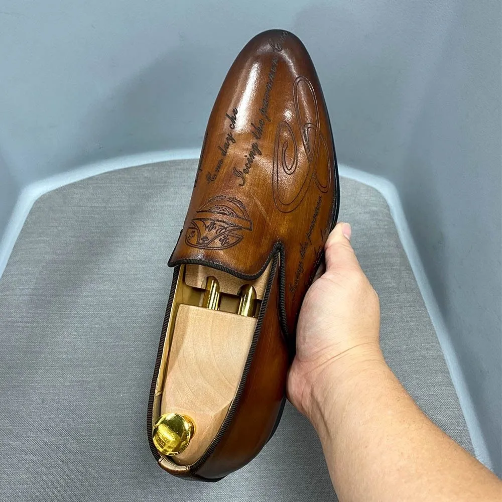 Fashion Leather Carved Loafers Men's Business Dress Leather Shoes