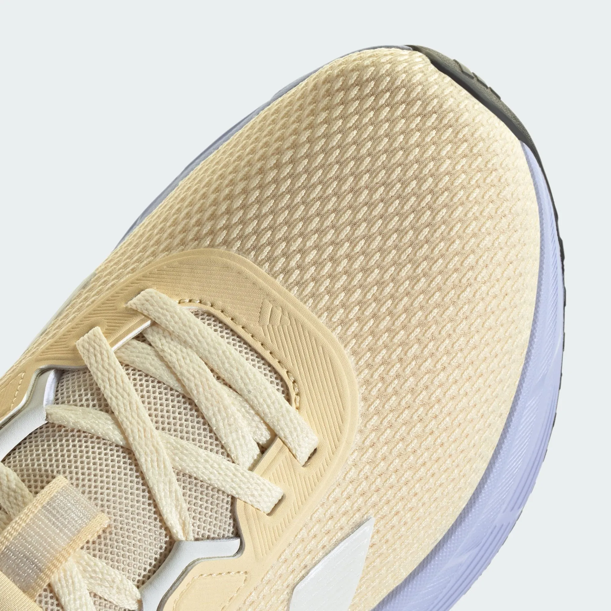 GALAXY 7 RUNNING SHOES