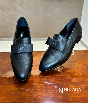 iLVi009-Slip on: Black