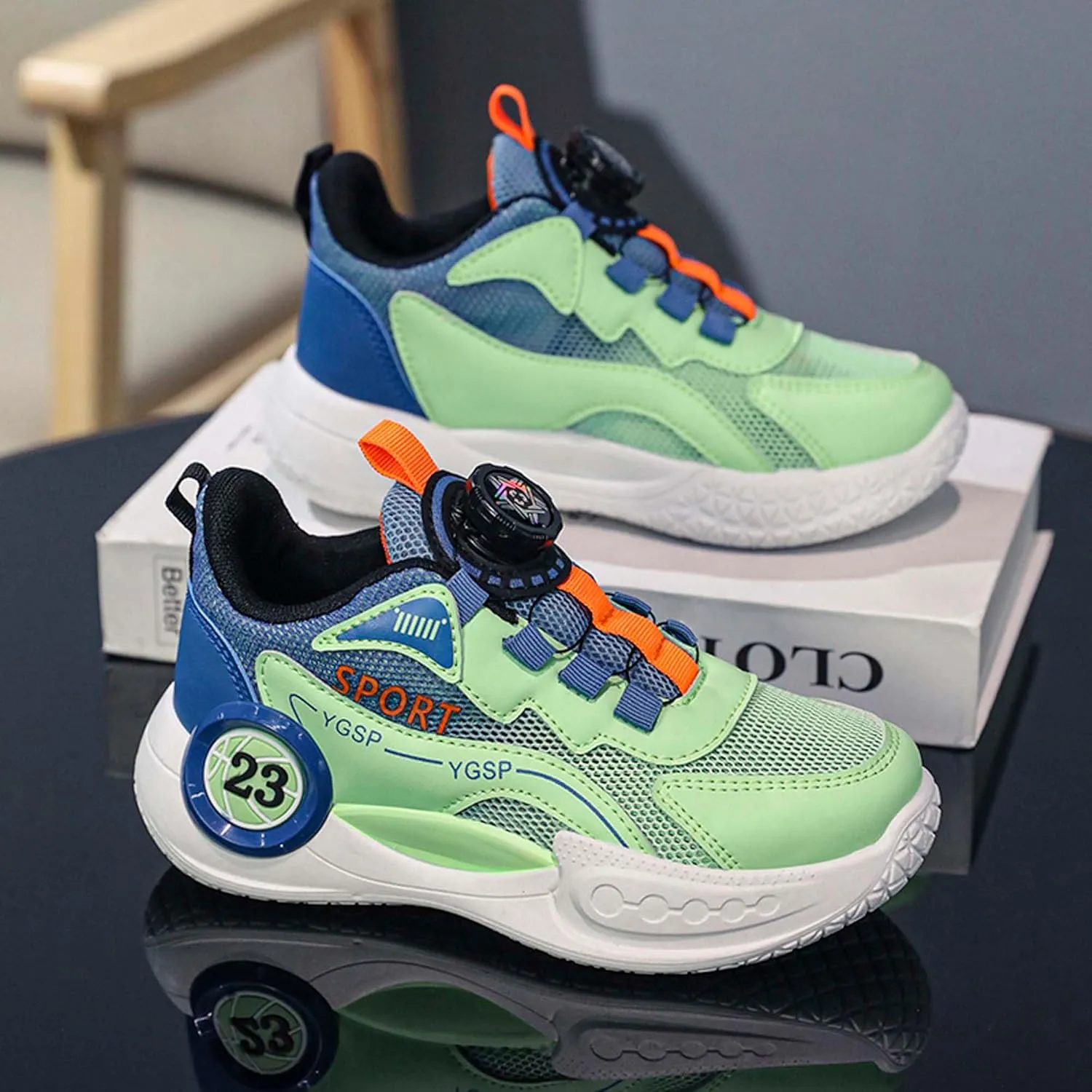 Kids Rotate Buckle Fashion Sneakers Mesh Fabric Breathable Walking Shoes Low Top Wear Resistant and Durable Hiking Shoes Rubber Sole Non Slip Comfortable Running Shoes Amusement Park Garden
