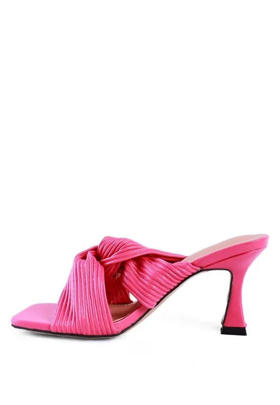 Knot Strap Slide Sandals