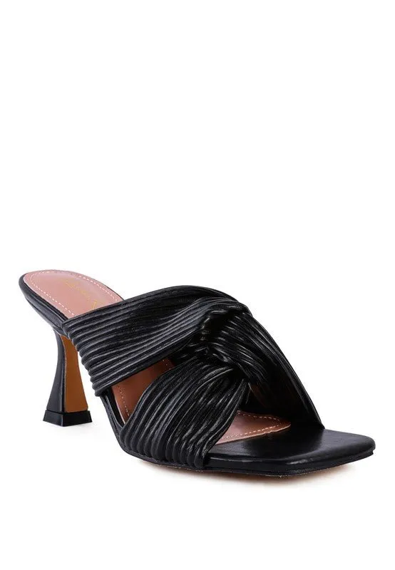 Knot Strap Slide Sandals