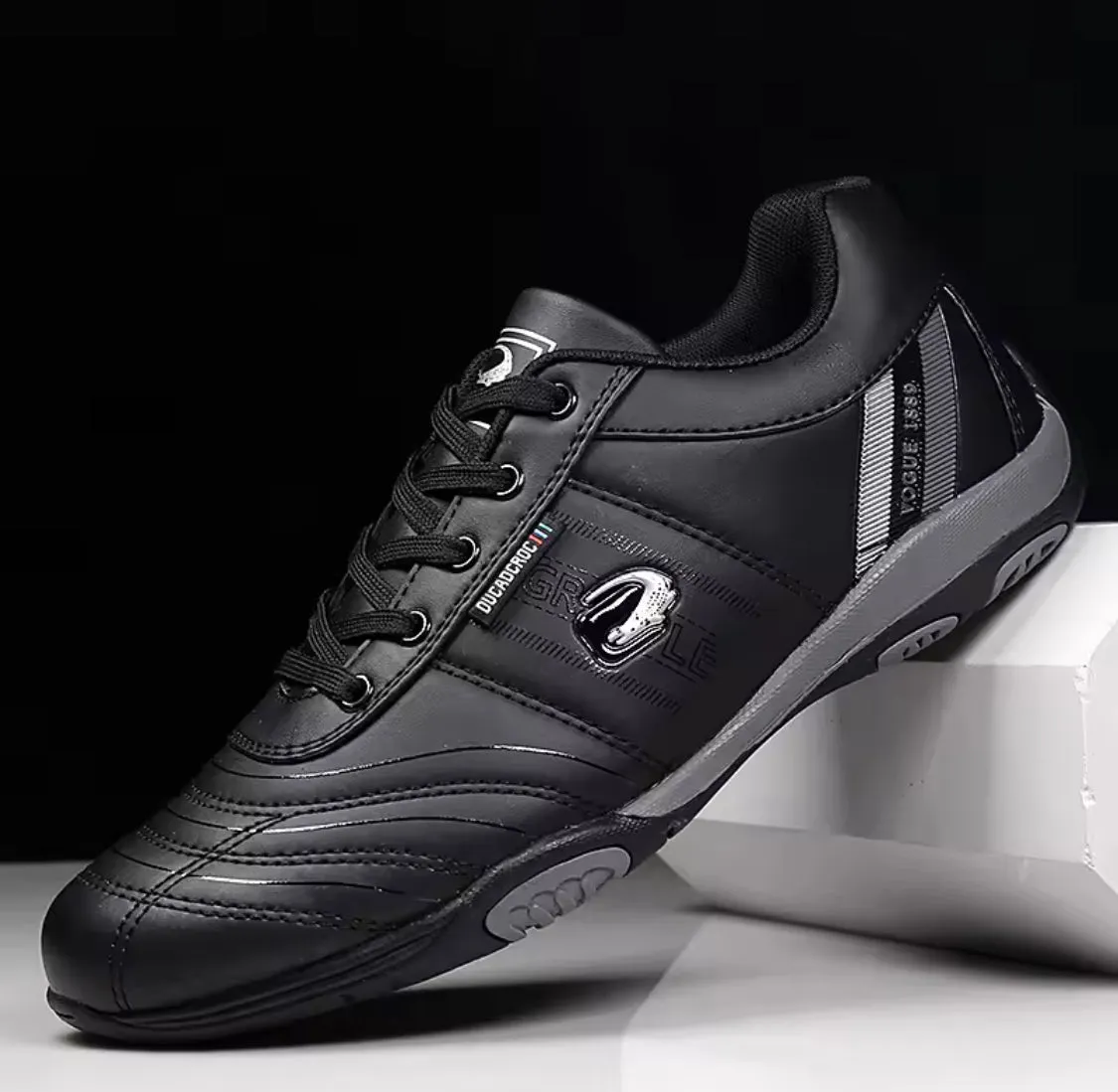 Men Golf Shoe Brand New