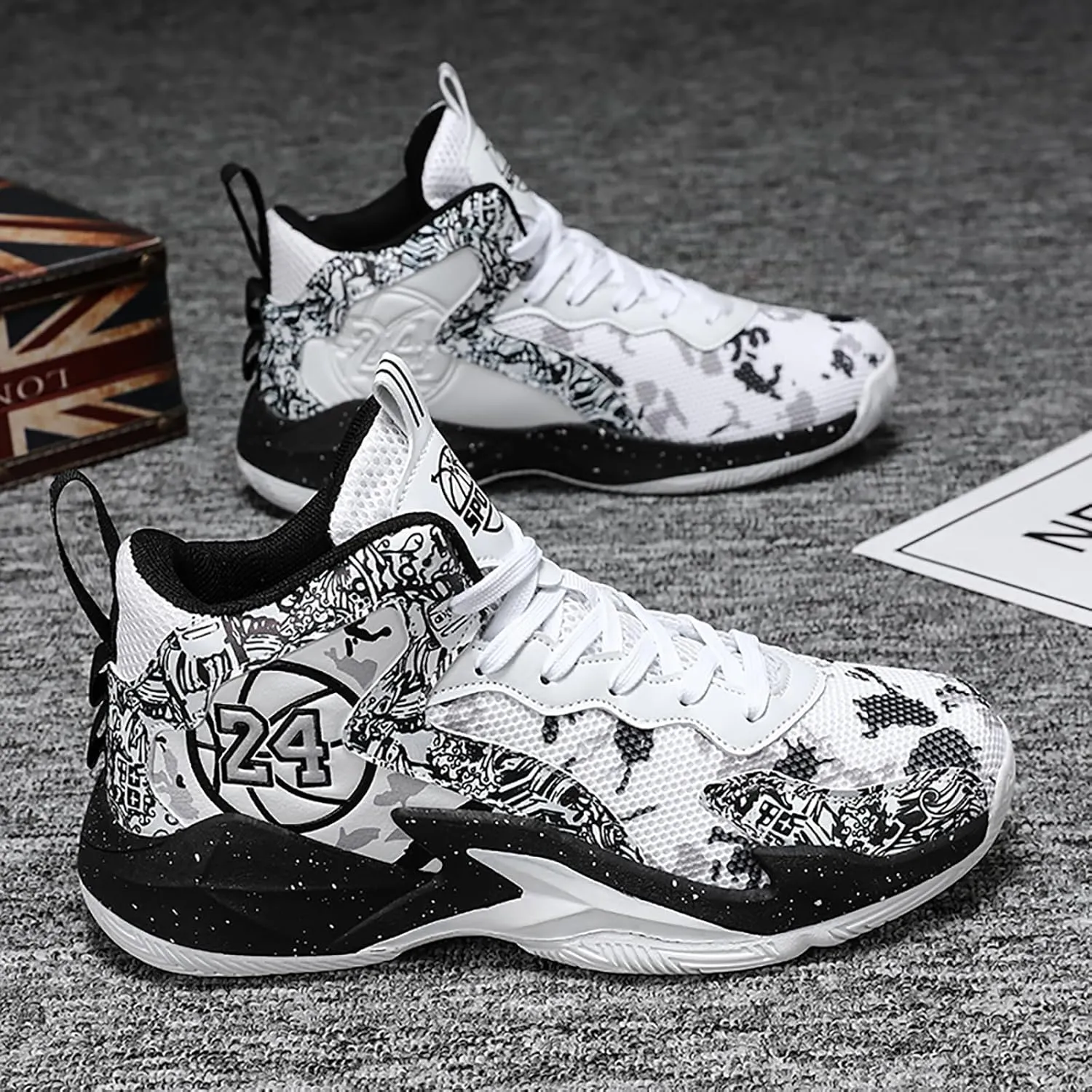 Men's Basketball Shoes No-Slip Breathable Outdoor Shoes Women's Fashion Graffiti Training Shoes