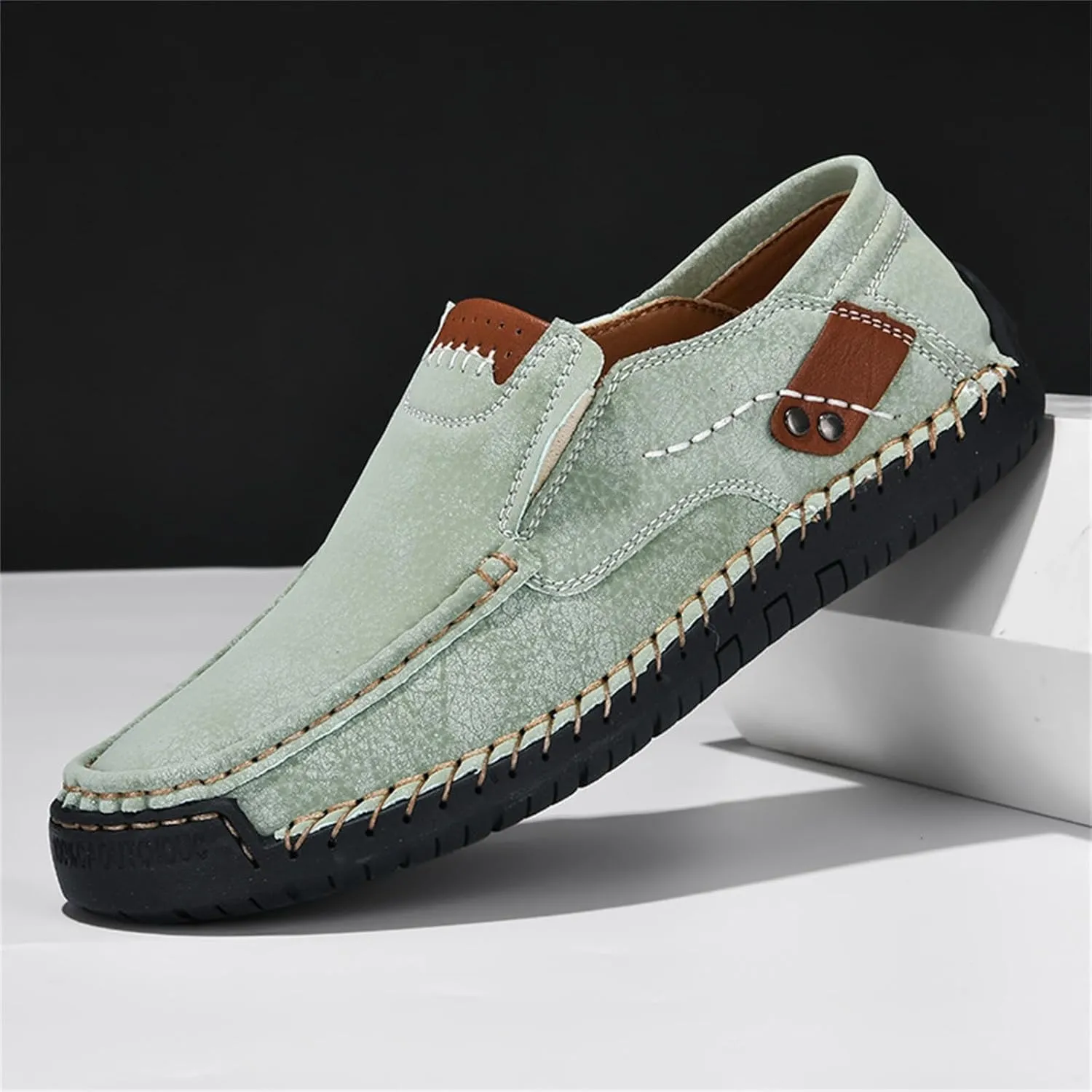 Men's Casual Shoes 2025 Breathable Comfy Flat Bottom Bussiness Casual Shoes for Work Slip on Non Slip Plus Size Leather Loafers for Men