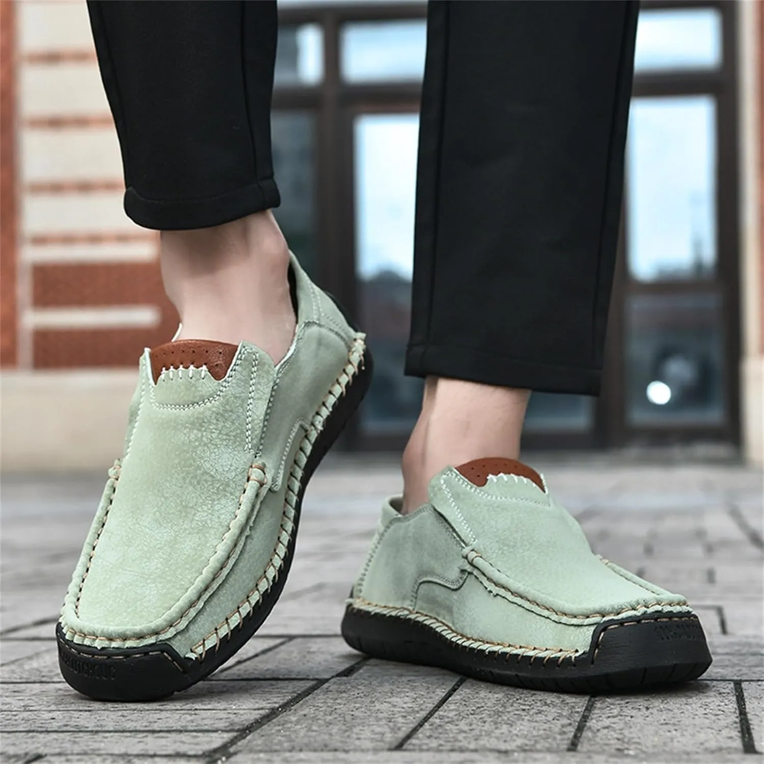 Men's Casual Shoes 2025 Breathable Comfy Flat Bottom Bussiness Casual Shoes for Work Slip on Non Slip Plus Size Leather Loafers for Men