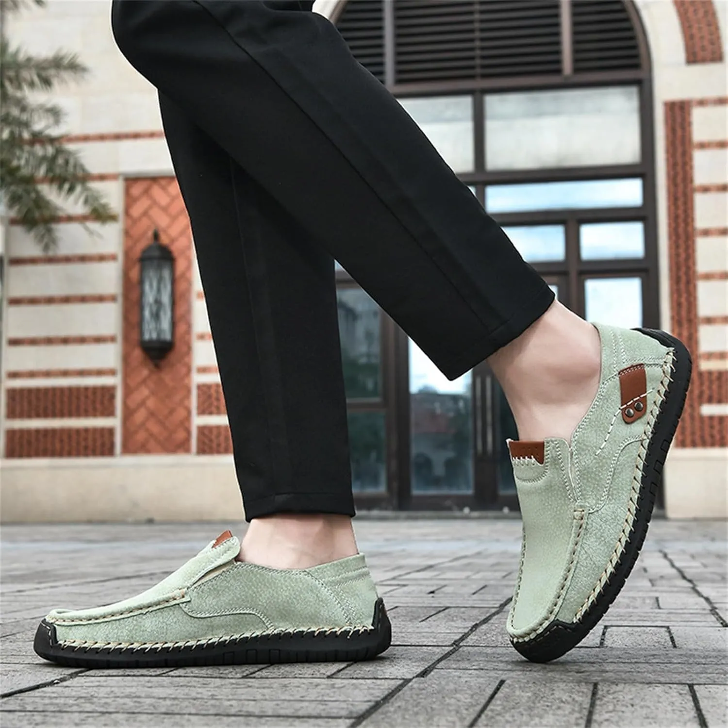 Men's Casual Shoes 2025 Breathable Comfy Flat Bottom Bussiness Casual Shoes for Work Slip on Non Slip Plus Size Leather Loafers for Men