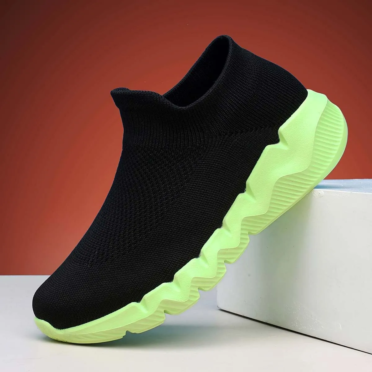 Men's Women's Knitted Mesh Fashion Breathable Ankle-High Road Running Shoes Soft Sneakers Shoes Trainers Shoes