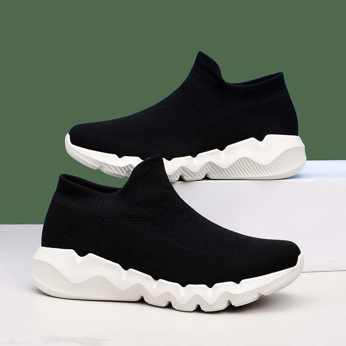 Men's Women's Knitted Mesh Fashion Breathable Ankle-High Road Running Shoes Soft Sneakers Shoes Trainers Shoes