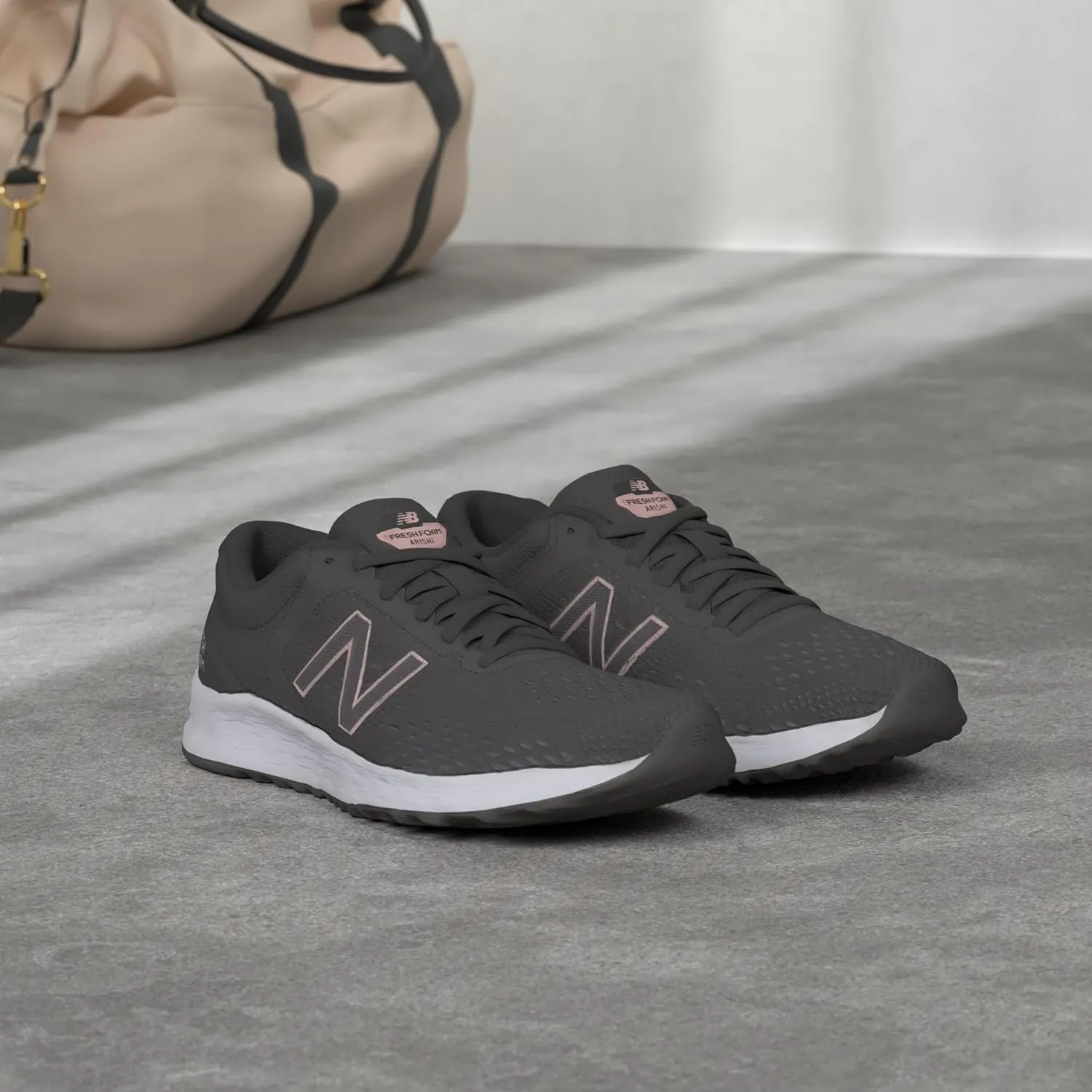 New Balance Women's Fresh Foam Arishi V2 Running Shoe