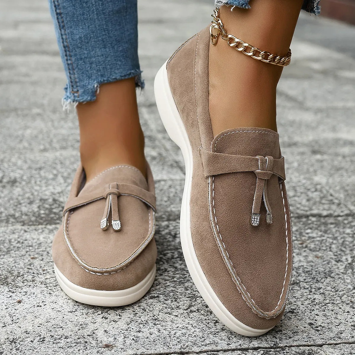 New High-Grade Woman's Slip-On Shoes