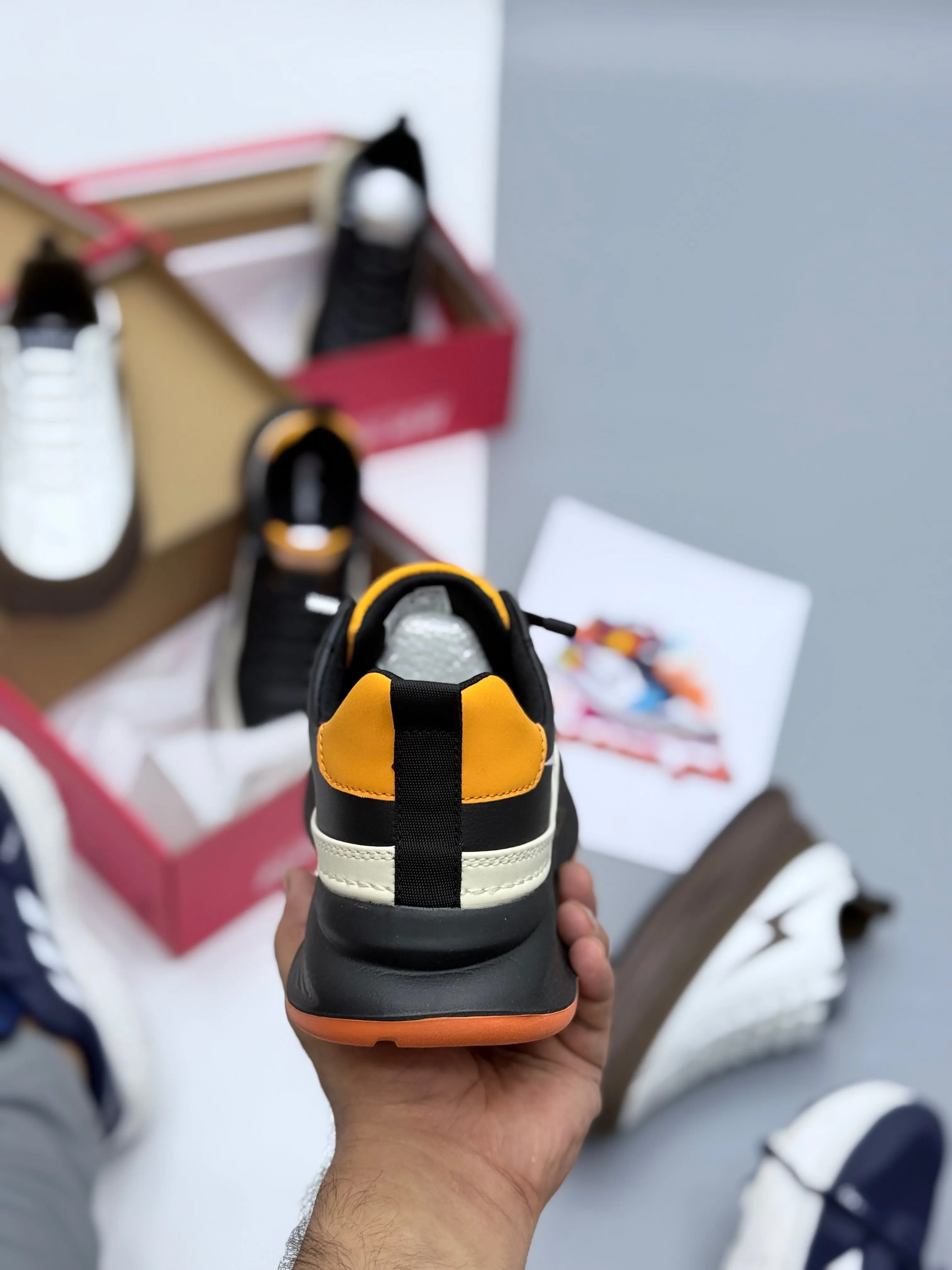New sneakers flash