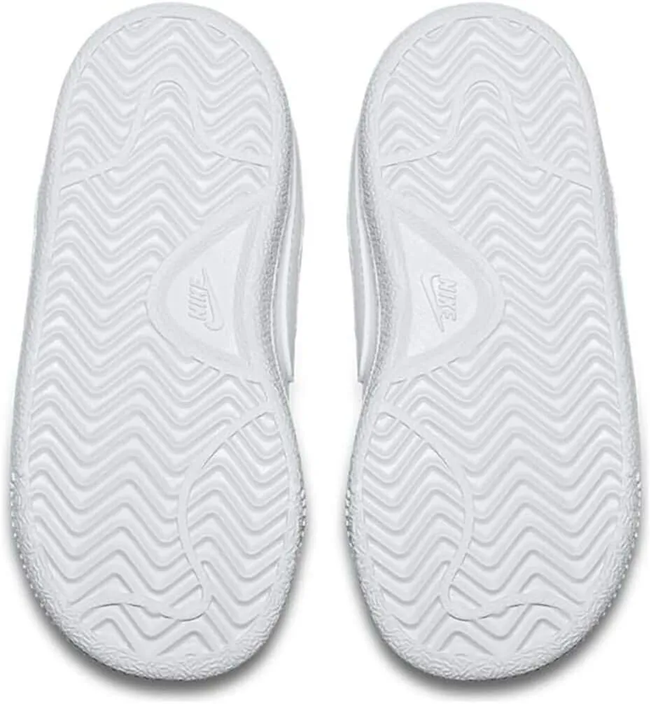 NIKE Women's Tanjun Running Shoes