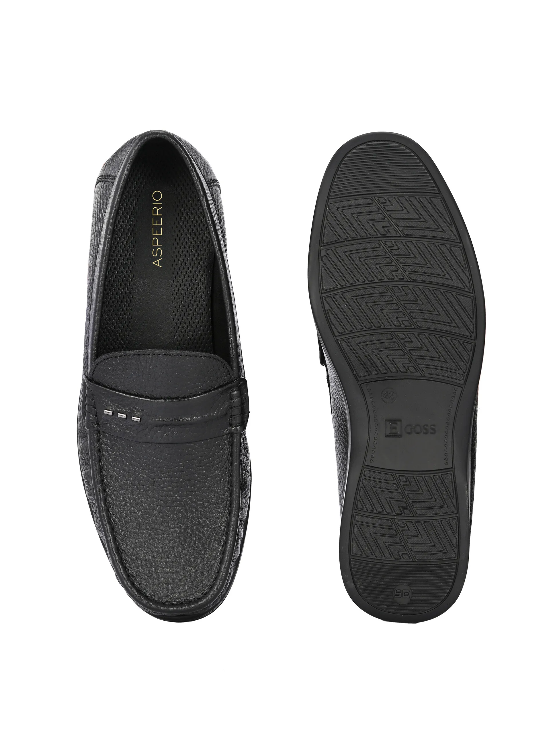 Nova Buckled Loafers by Aspeerio