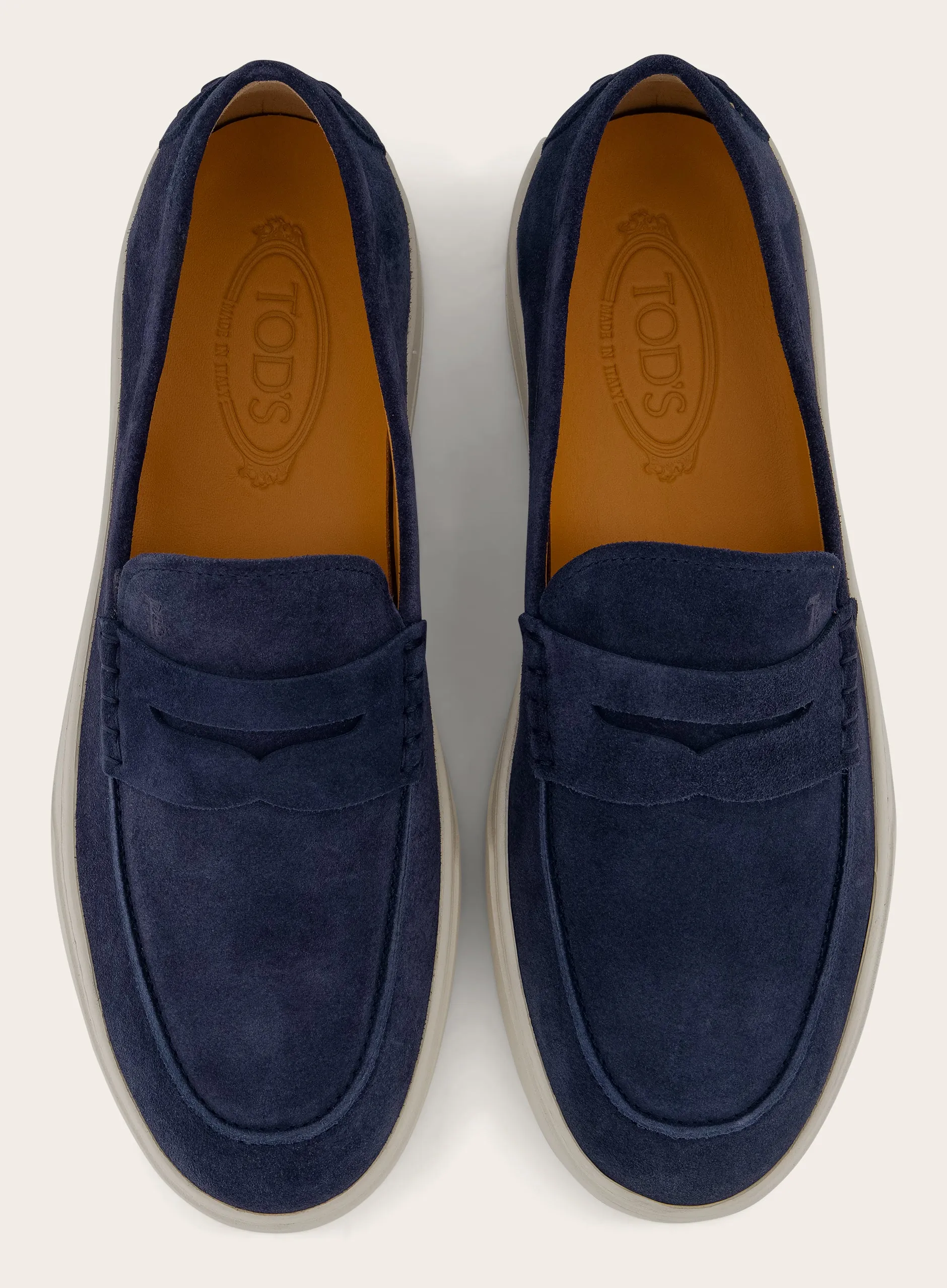 Penny loafers van suède