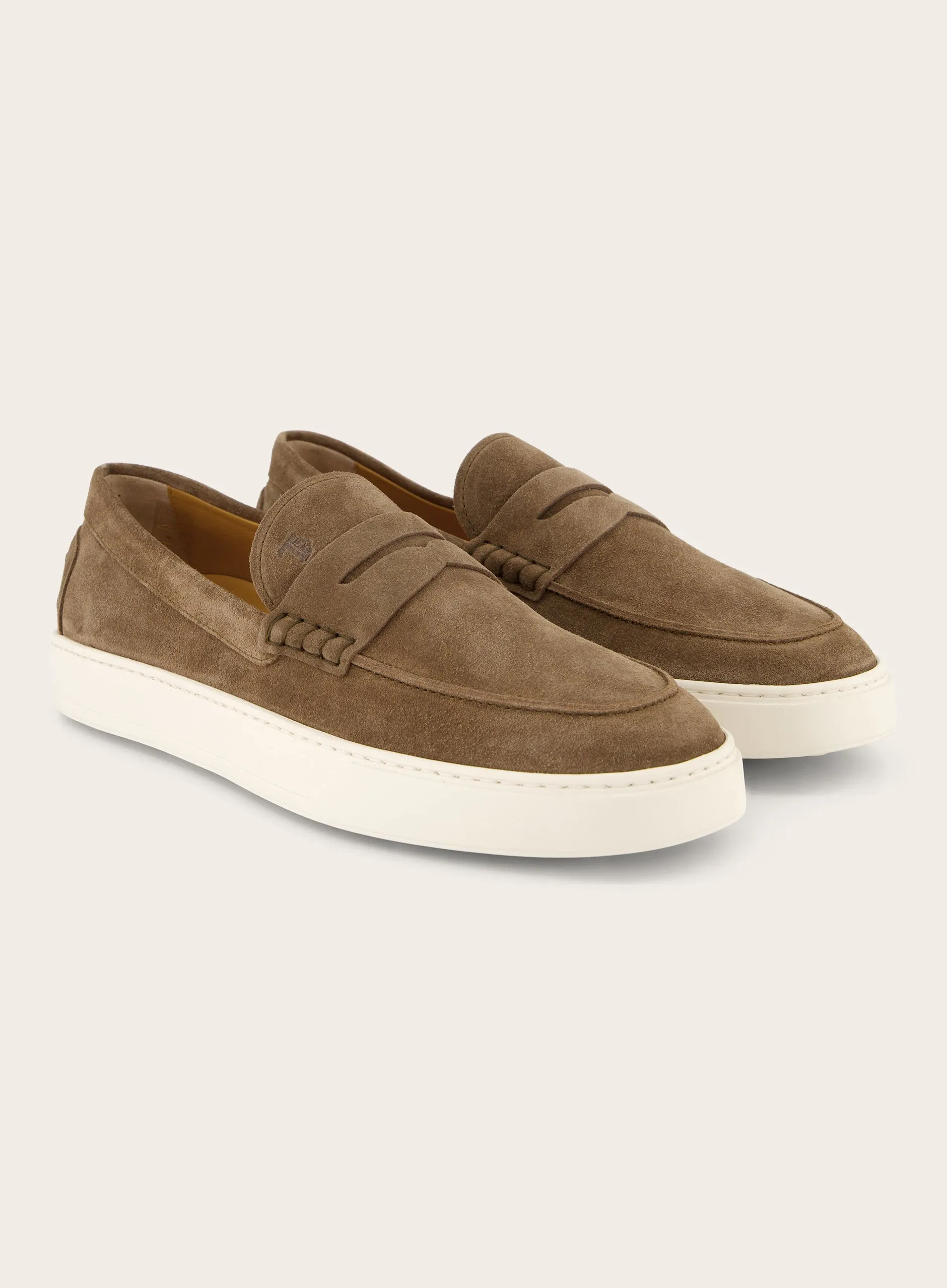 Penny loafers van suède