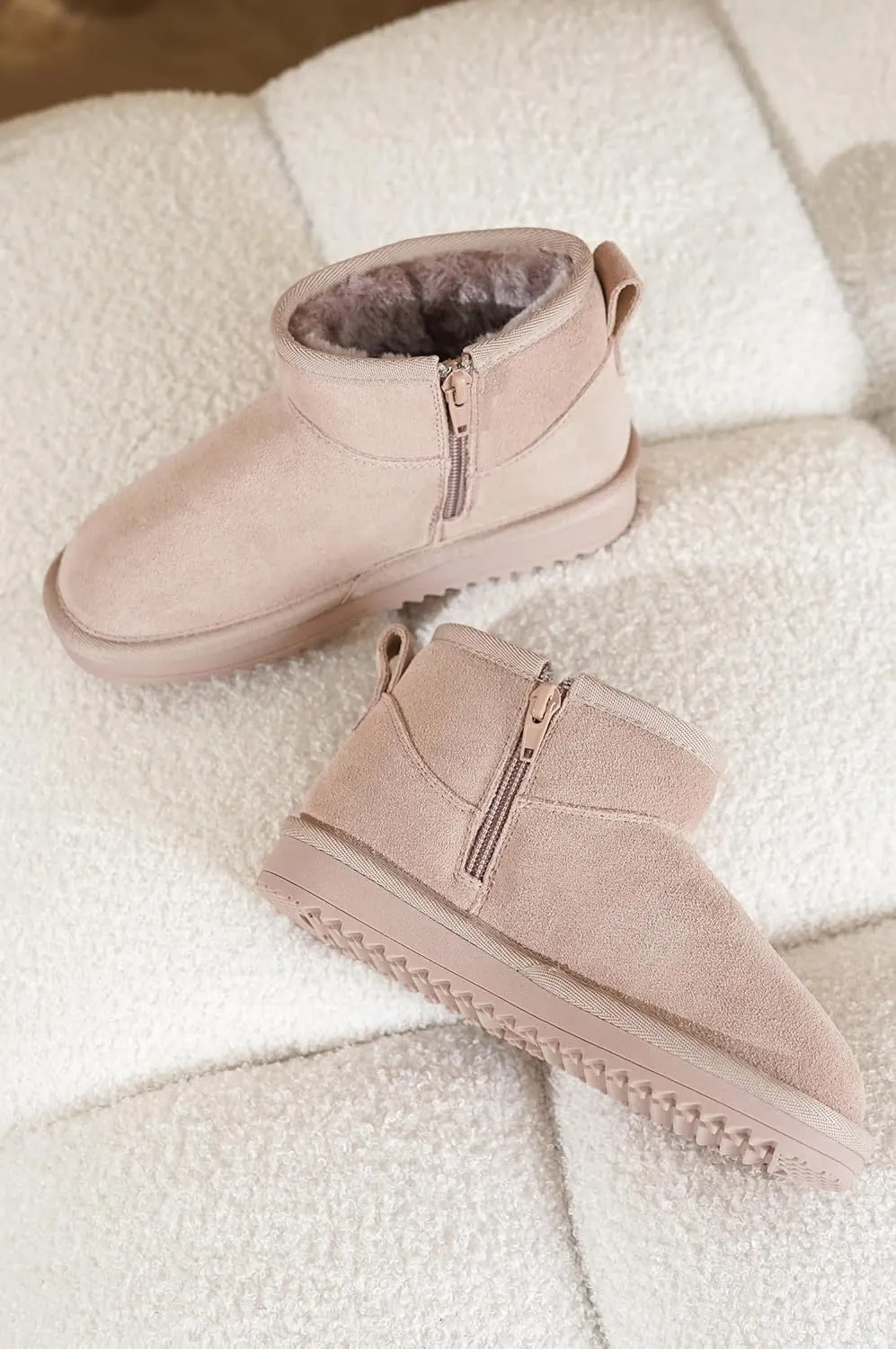 Project Cloud Genuine Leather Girls Boots – Lightweight & Cozy Fur Ankle Boots with Memory Foam – Non Slip Kids Boots for Girls, Perfect for Fall and Everyday Wear