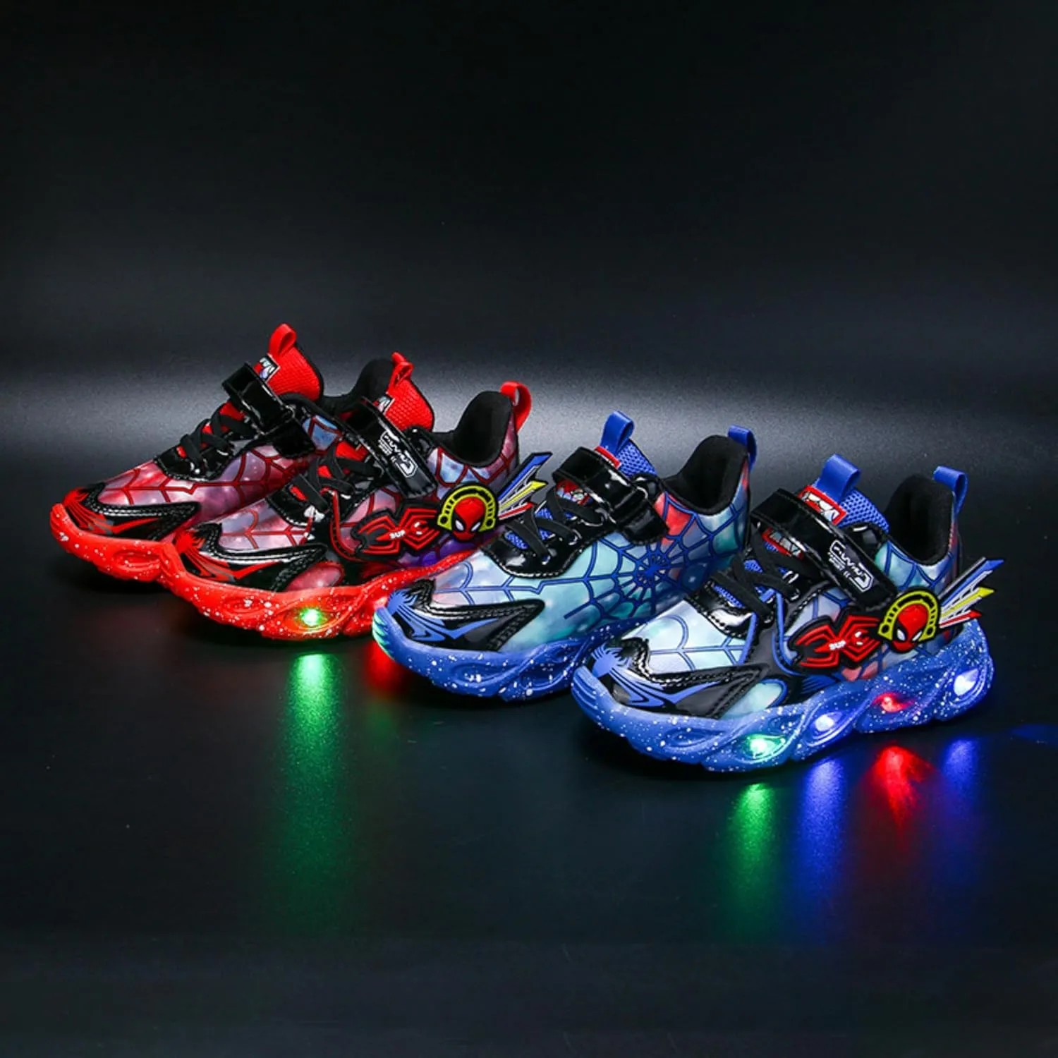 RAYCHY Children's Casual Shoes Boys Breathable Non-Slip Light Sneakers Unisex Luminous Sneakers for Girls Sport Running Shoes