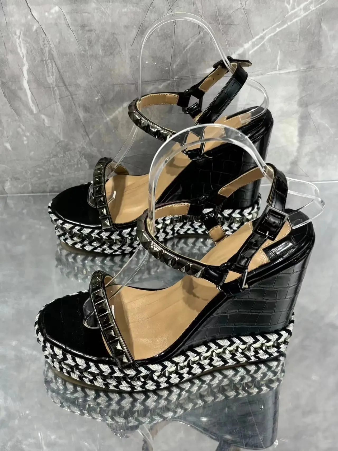 Rivet Glam Ankle Strap Sandals