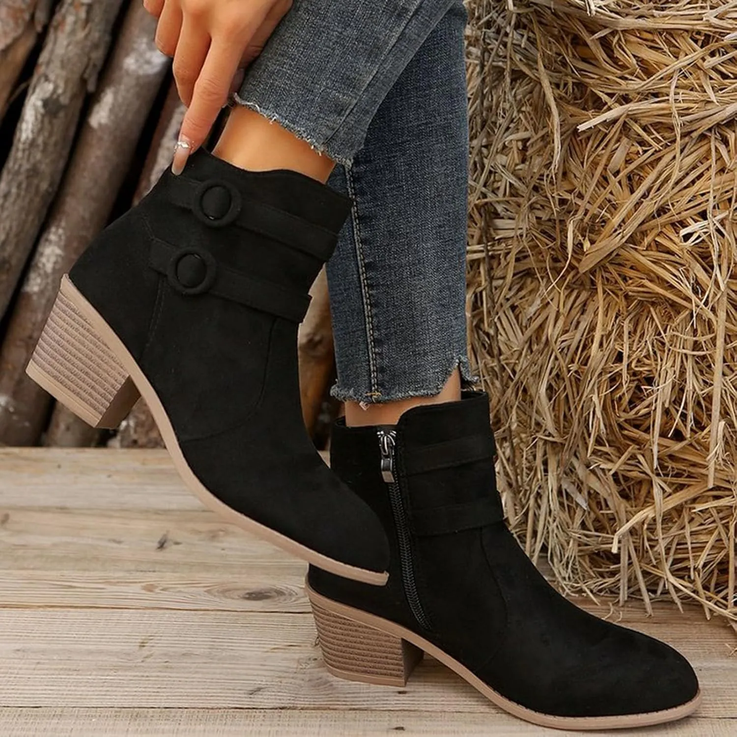 Snow Boots for Women Suede Stacked Chunky Heel Fuzzy Furry Lined Winter Boots Non-Slip Rubber Ankle Booties Classic Slip on Ladies Lightweight Hiking Shoes