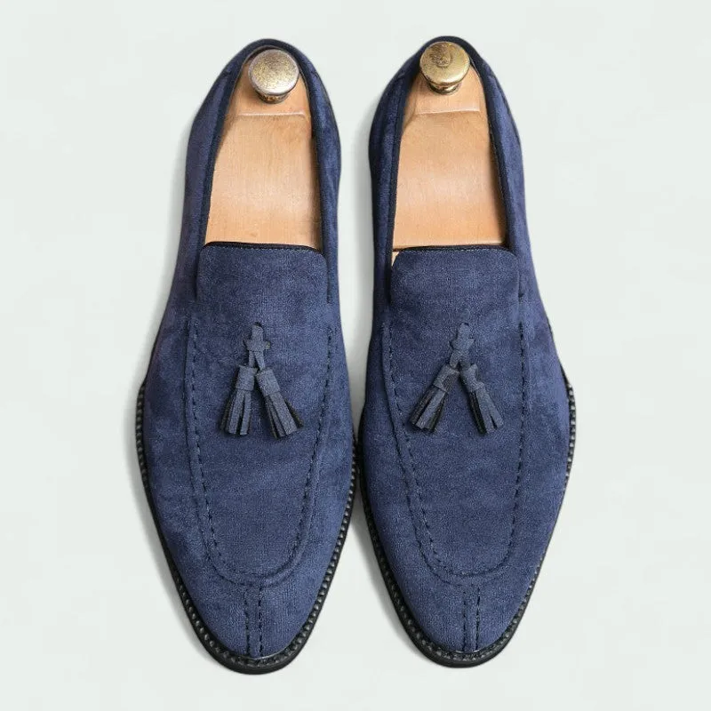 Strazoro | Suede loafers with Tassels and Stitched Detailing (Men)