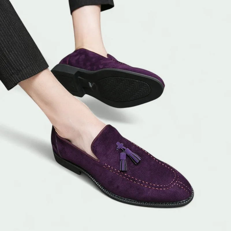 Strazoro | Suede loafers with Tassels and Stitched Detailing (Men)
