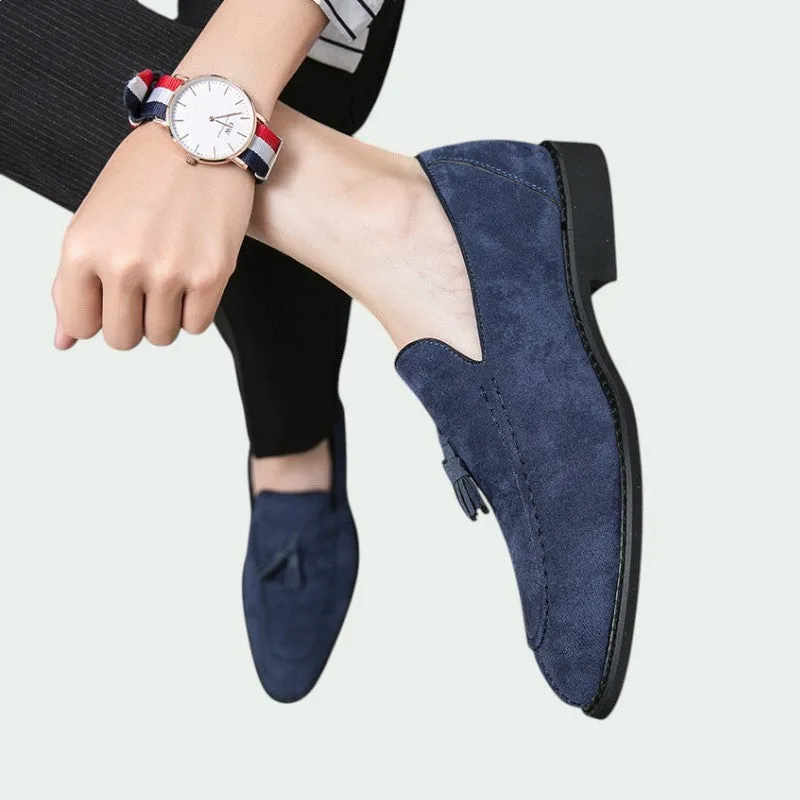 Strazoro | Suede loafers with Tassels and Stitched Detailing (Men)