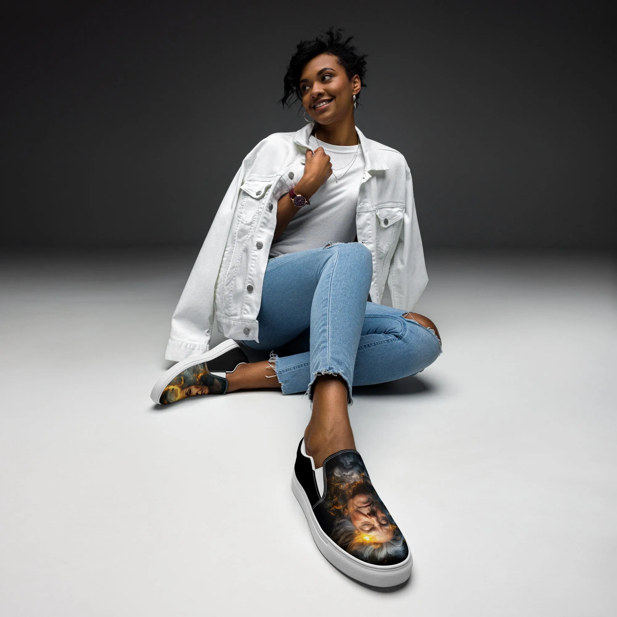Timeless Power Women’s slip-on canvas shoes