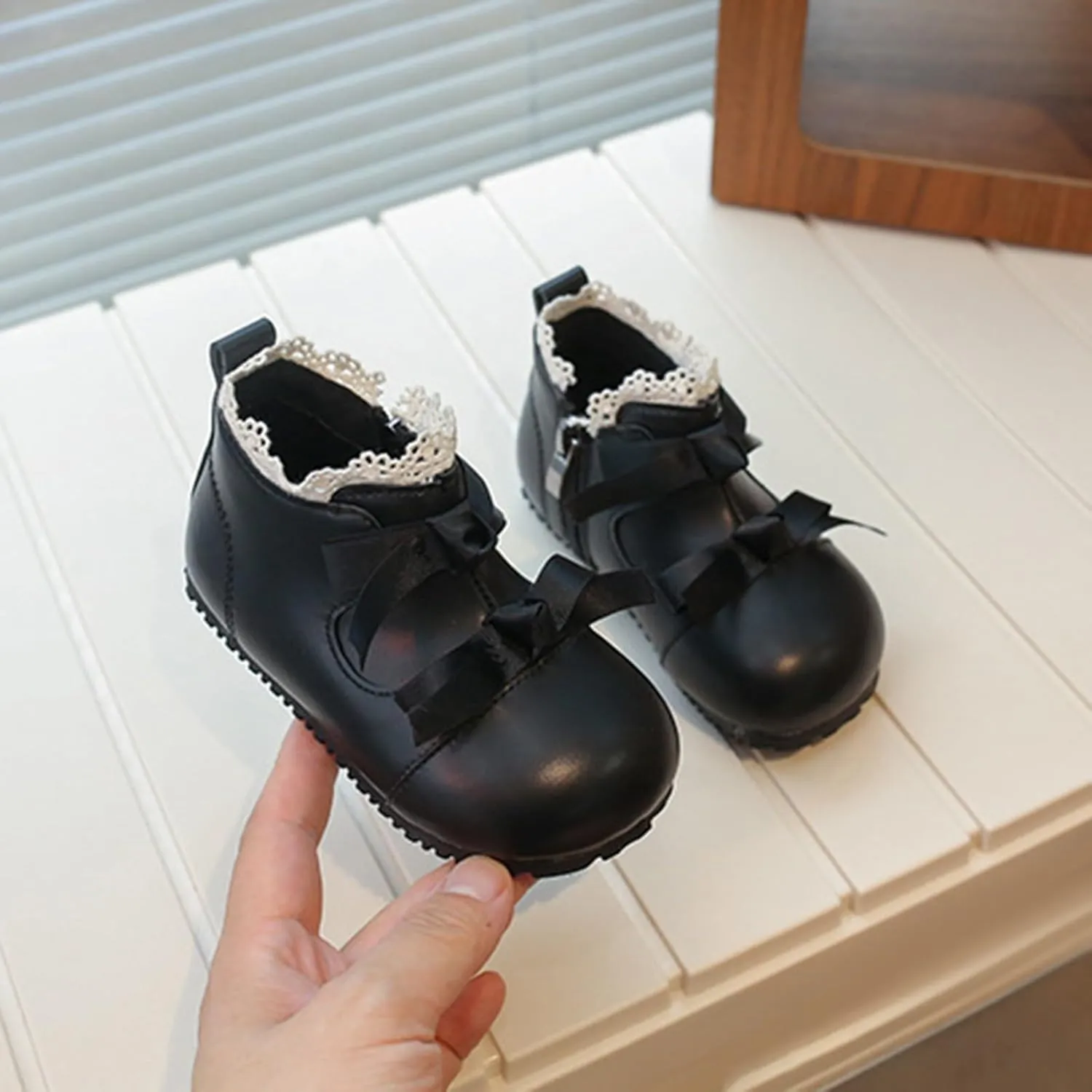Toddler Little Girls Lace Bowtie Dress Shoes Wedding Pa𝗿𝘁y Mary Jane Ballerina Flat Girls Booties Size 2