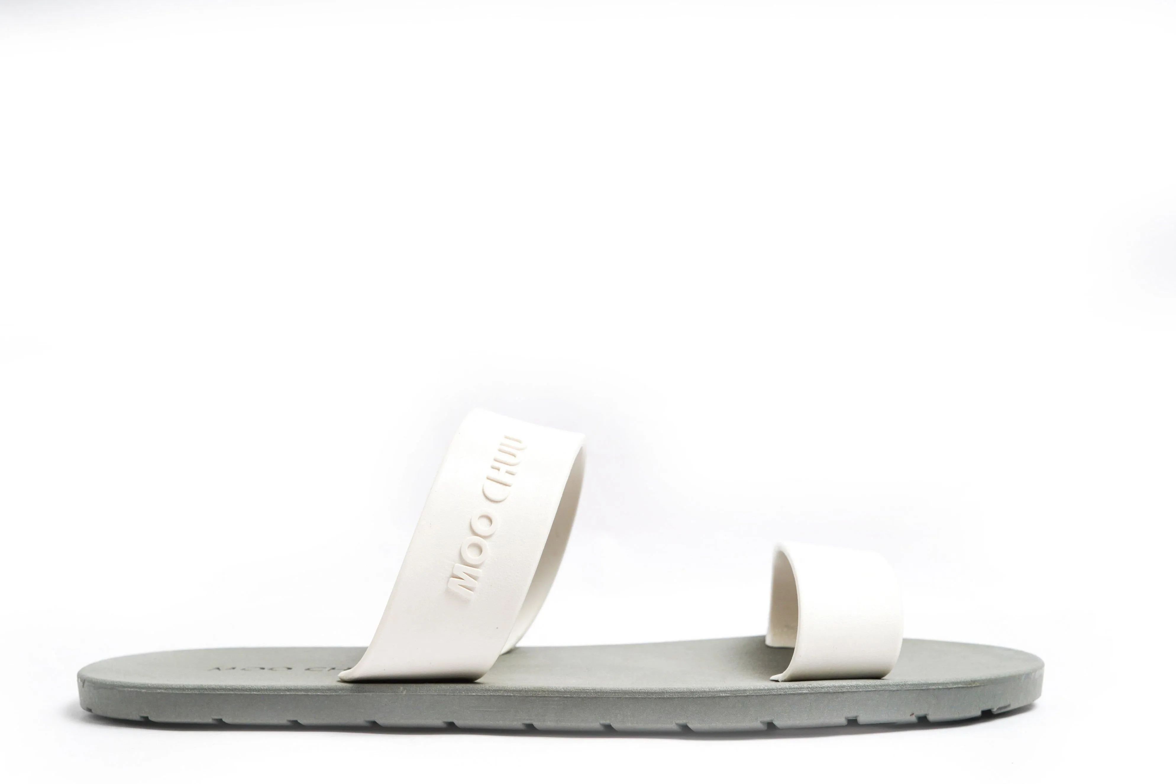 Twin Grey Sole White Strap