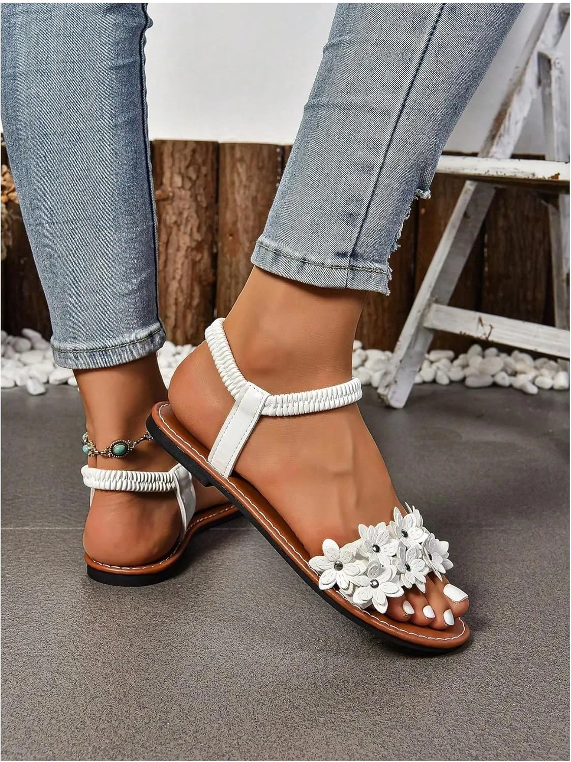 Verdusa Women's Summer Sandals Flower Leather Flat Sandals with Ankle Strap