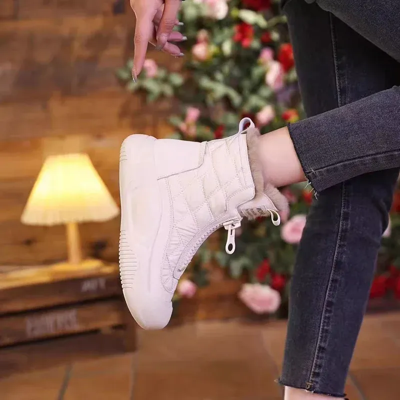 Women-s snow boots