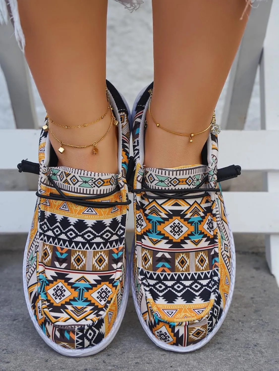 Women's Lace-up Loafers Canvas Loafers with Arch Support Color Painted Wide Width Walking Sneakers Comfortable Slip-on Sneakers
