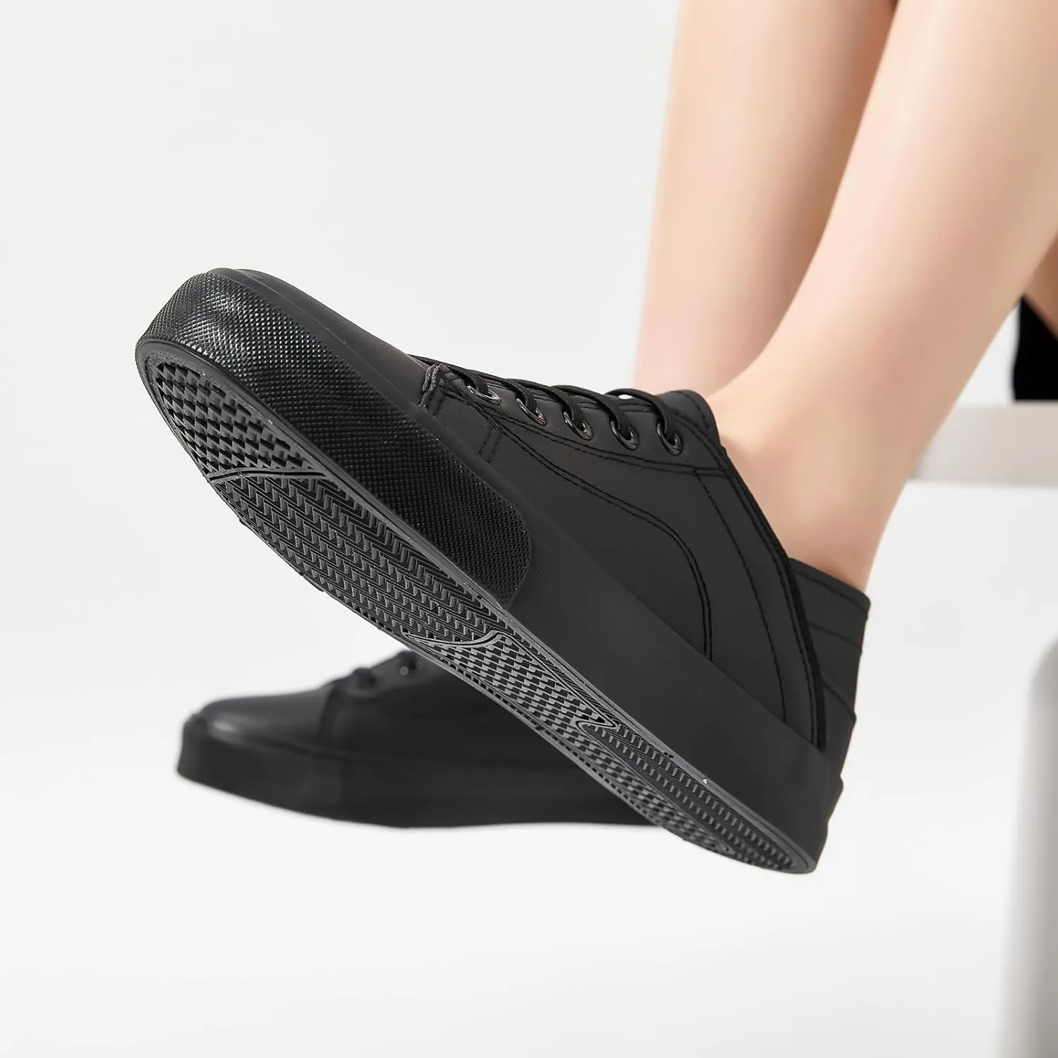 Women's Slip on Shoes PU Leather Slip on Sneaker Fashion White Tennis Shoes Low Top Black Casual Shoes