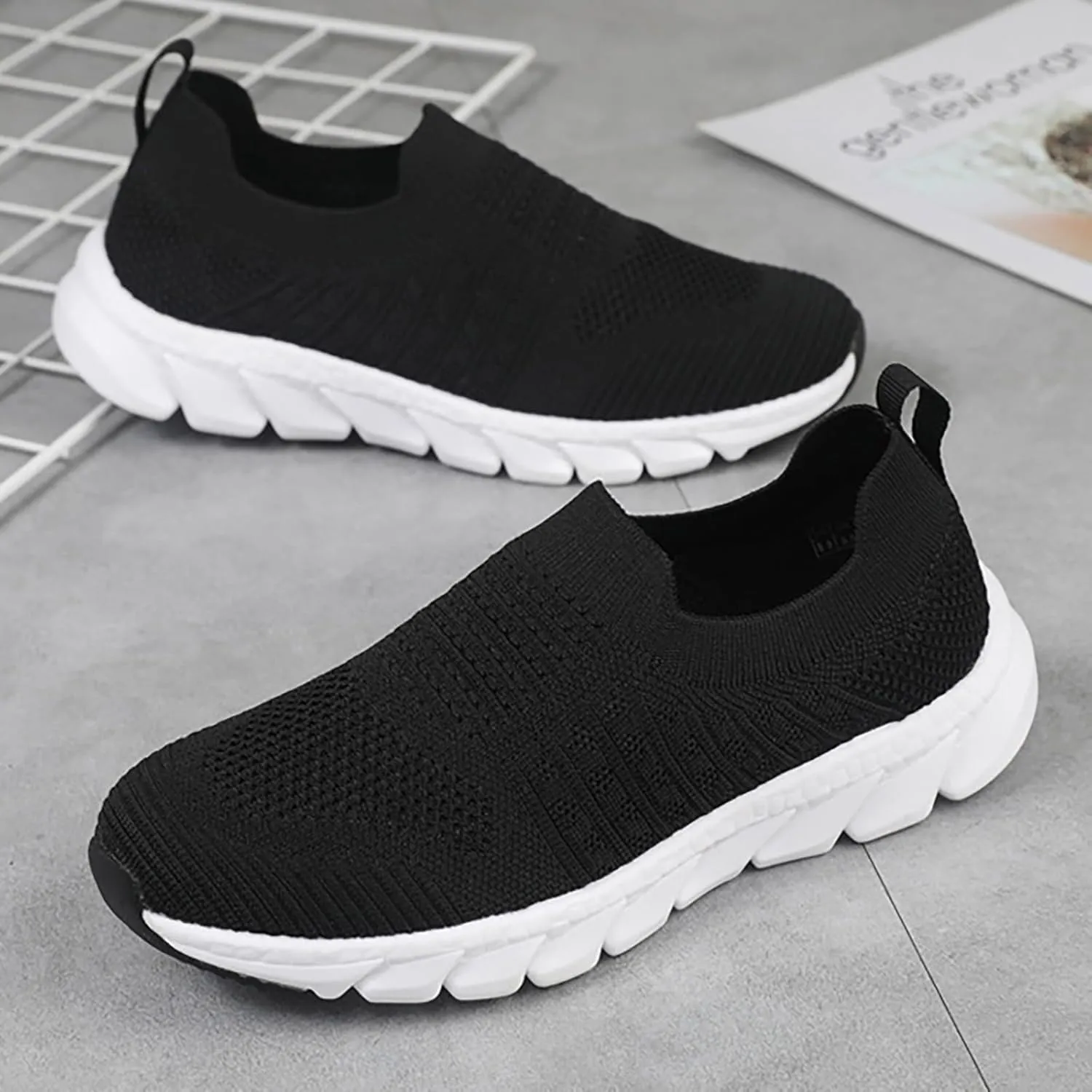 Women's Slip On Sneakers Lightweight Breathable Non Slip Work Shoes Women Walking Men's Casual Shoes Walking Sneakers White Tennis Shoe White Loafers