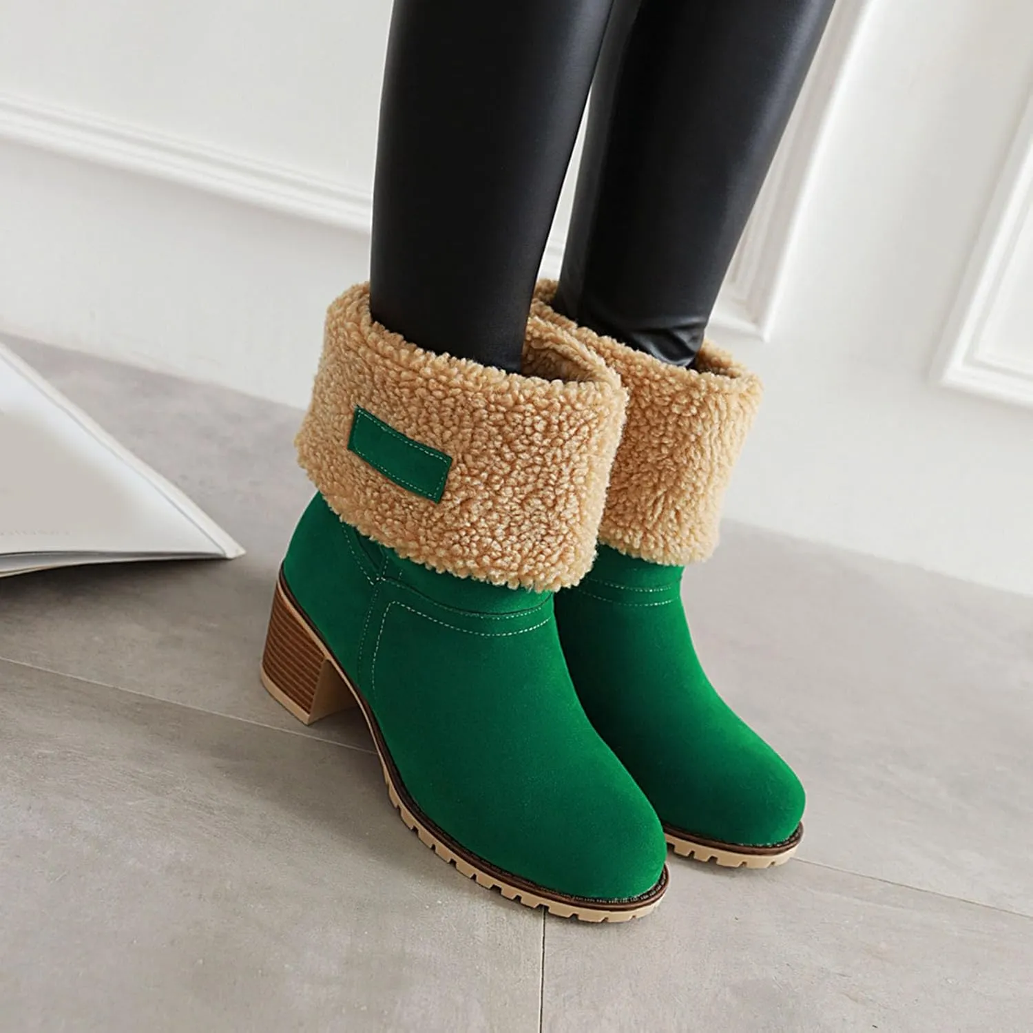 Women's Winter Warm Snow Boots Fold Over Fur Ankle Boots Chunky Block Heels Mid-Calf Boots Platform Furry Short Boots