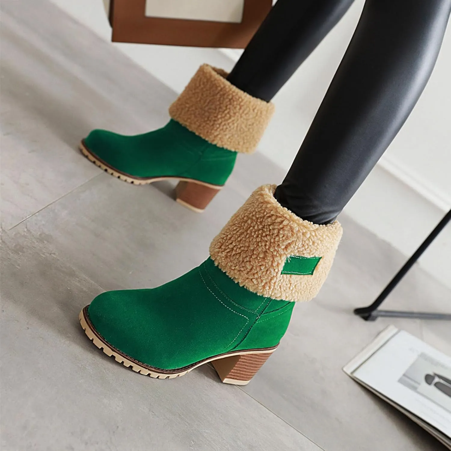 Women's Winter Warm Snow Boots Fold Over Fur Ankle Boots Chunky Block Heels Mid-Calf Boots Platform Furry Short Boots
